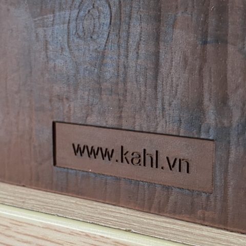 HỘP ĐỰNG MẪU SÀN GỖ KAHL