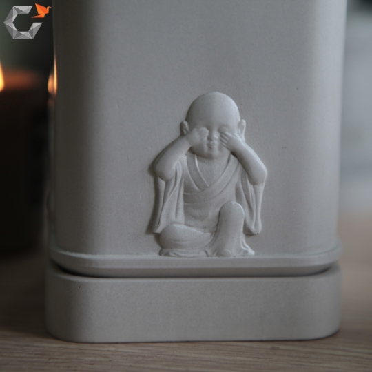 HỘP CẮM BÚT ĐA NĂNG ĐIÊU KHẮC CHÚ TIỂU OD-04